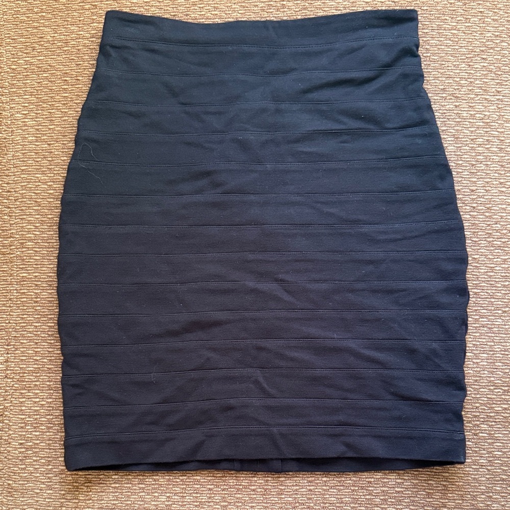 Express Classic Black Pencil Skirt